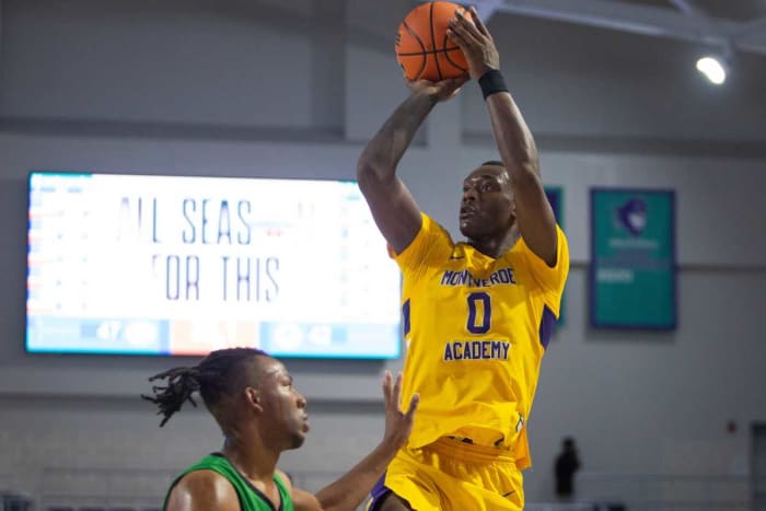#0 Dariq Whitehead takes a shot playing for his High School, Montverde Academy (Alumni includes RJ Barrett, Ben Simmons, D'Angelo Russell)